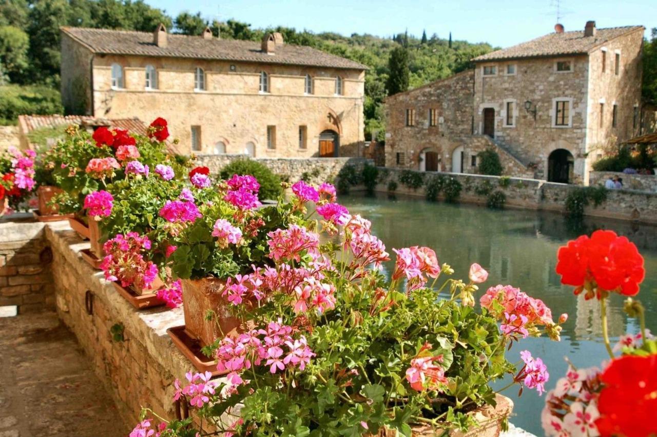 Апартаменты Finestra Sulla Val D'Orcia Сан-Куйрико-д'Орча Экстерьер фото